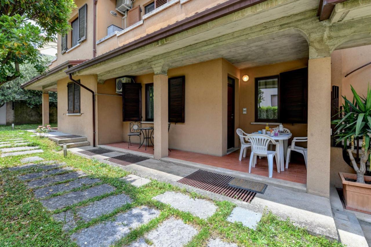 My Desenzano Holiday Apartment Дезенцано-дель-Гарда Экстерьер фото